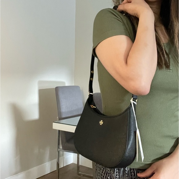 New, authentic emerson shoulder bag& matching wallet - Picture 15 of 16